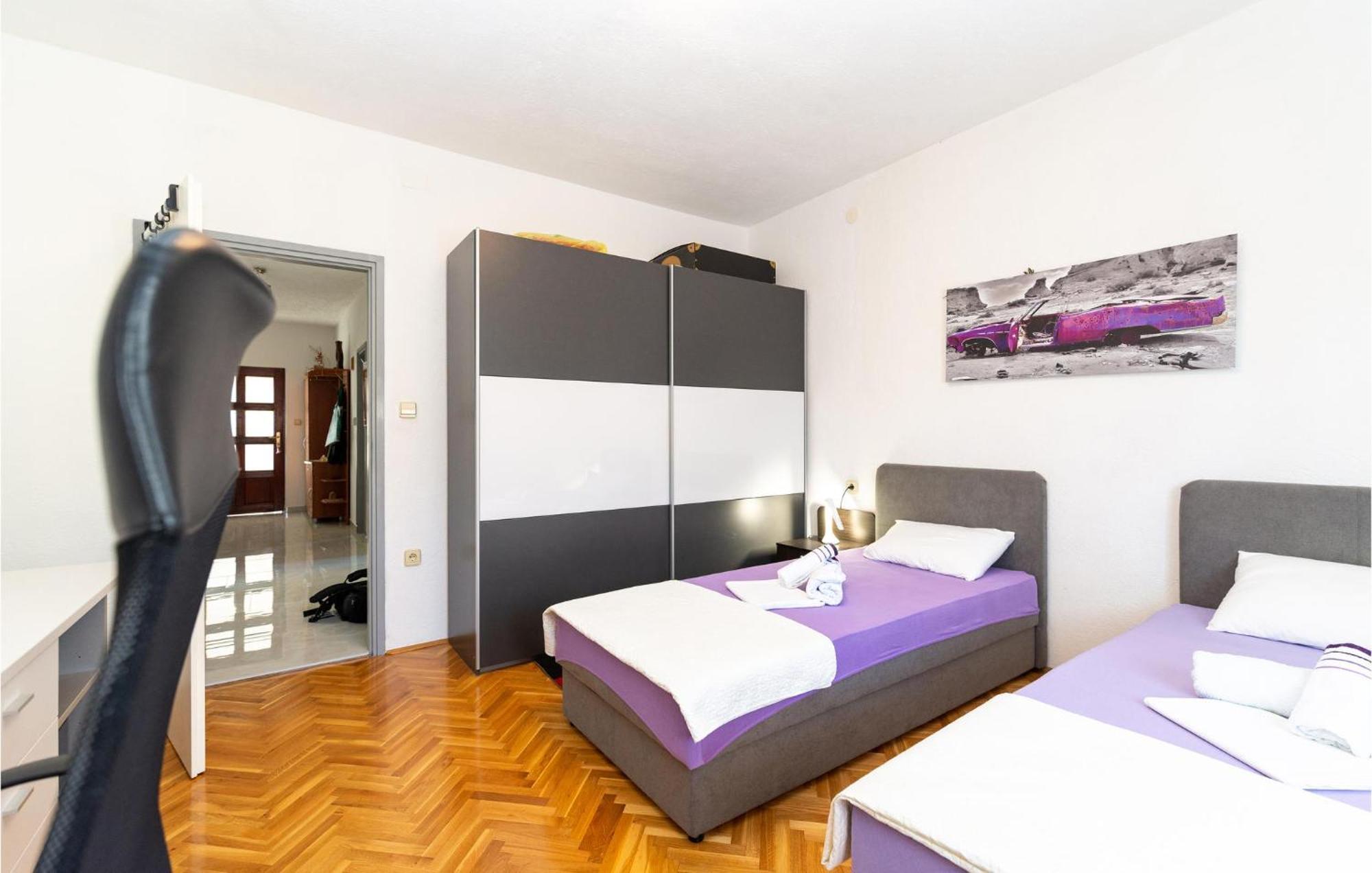 Lovely Apartment In Rovanjska With House Sea View Eksteriør bilde