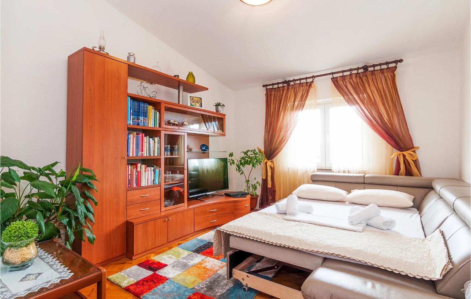 Lovely Apartment In Rovanjska With House Sea View Eksteriør bilde
